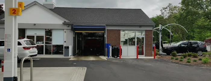 Golden Nozzle Car Wash 9