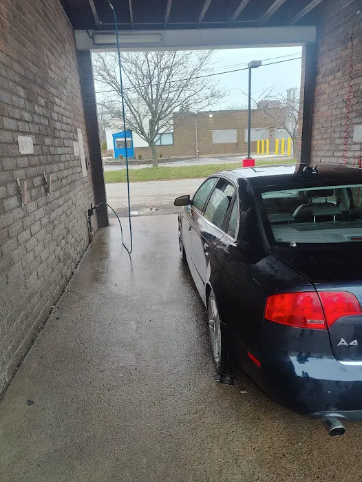 Dr. huggs Carwash 8