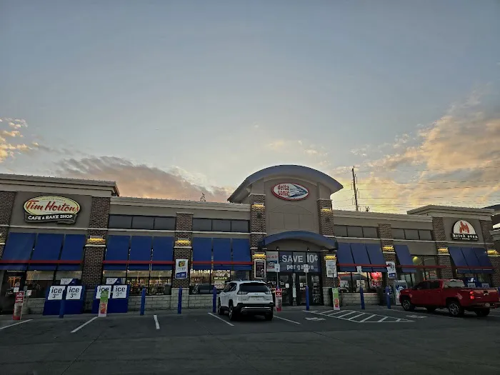 Delta Sonic Car Wash 4