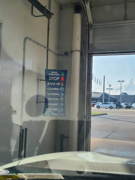 Lutz's Touch Free Car Wash 6