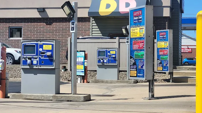Lutz's Touch Free Car Wash 5