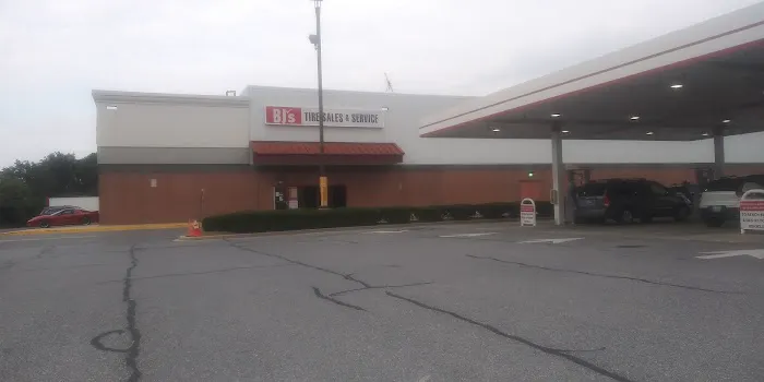 BJ's Gas Station 2