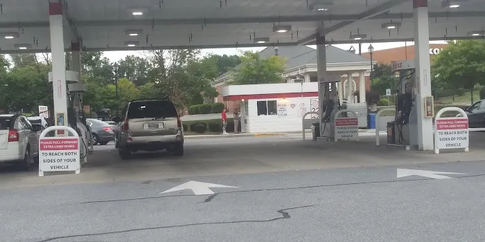 BJ's Gas Station 3