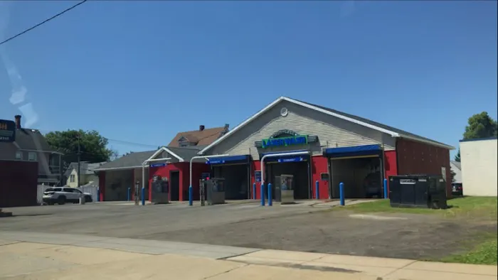Touchless Laser Car Wash 2