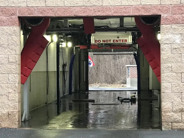 Doleva Car Washes 7