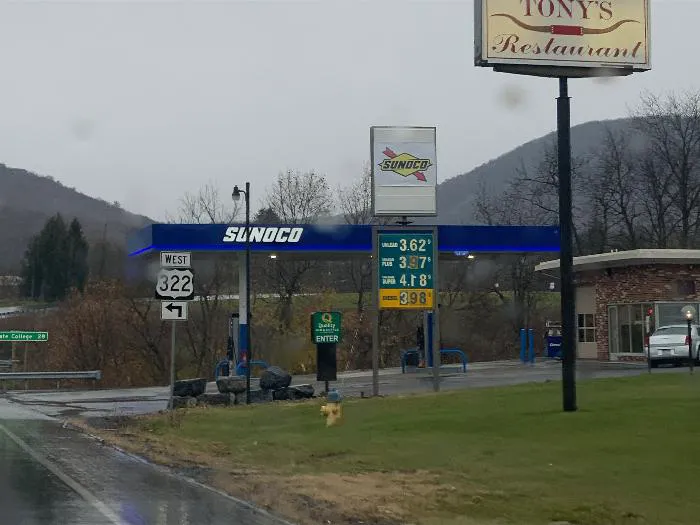 Burnham Quick Stop( Sunoco ) 0