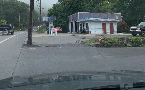 Gib's Service Center