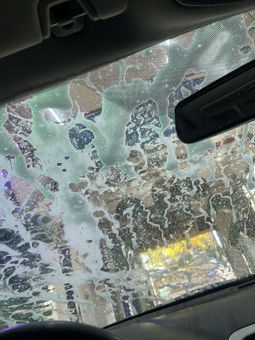 Whistle Express Car Wash 7