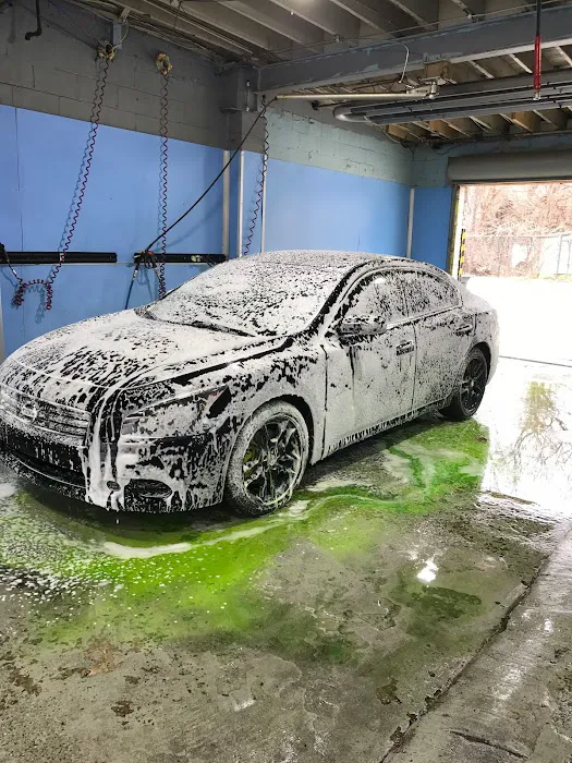 Delux Car Wash 5