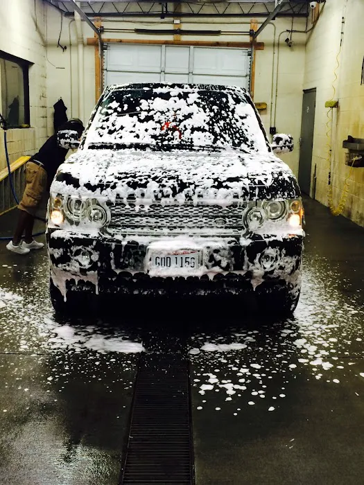 Delux Car Wash 7