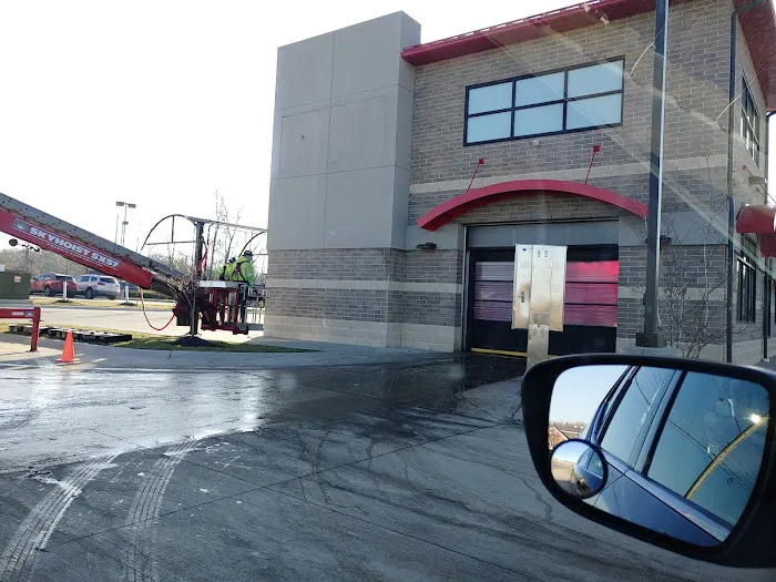 Sgt. Clean Car Wash 4