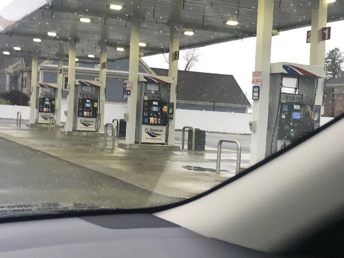 Nouria Gas Station 0