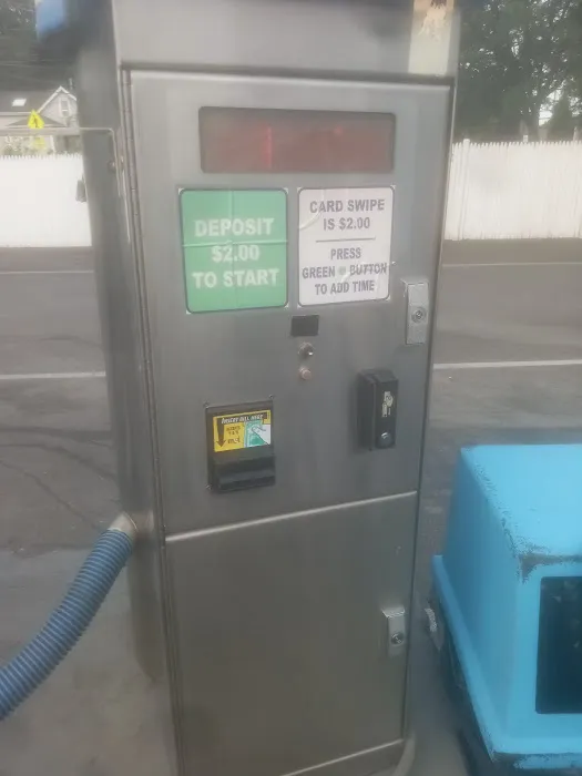 Super Clean Car Wash 9
