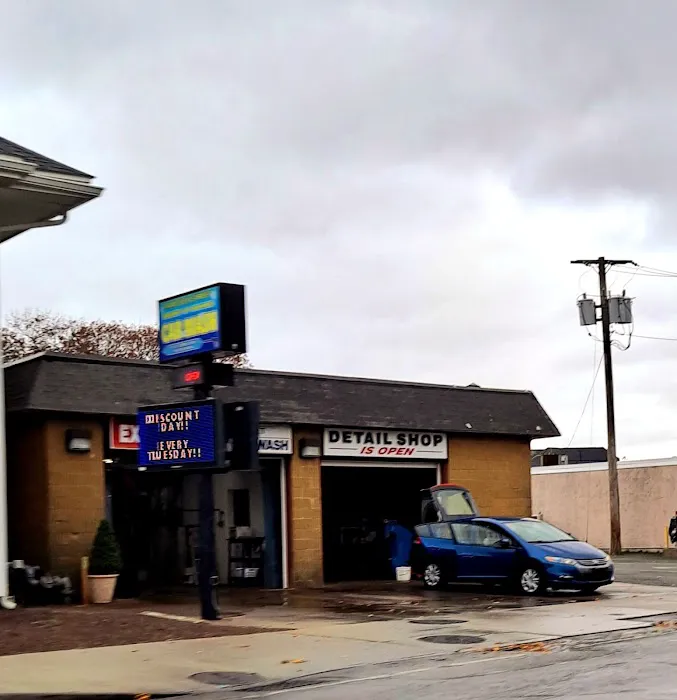 Prestige Car Wash Quincy (Hancock Street) 9