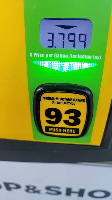 Gas Station - Stop and Shop 4