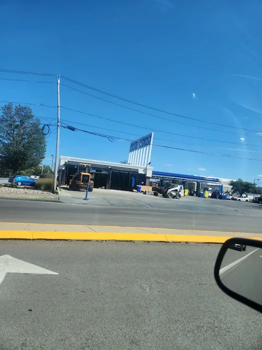 Delta Sonic Car Wash 4