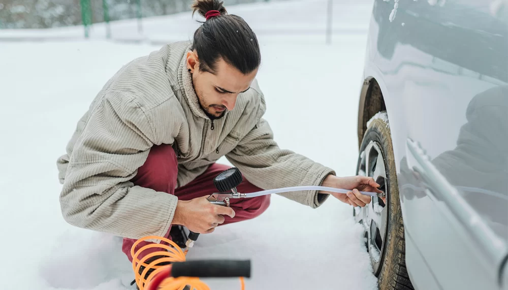 How to Check Car Tire Pressure During Winter for Safe and Efficient Driving