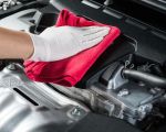 How to Clean Car Engine Bay Safely and Effectively: Tips and Expert Advice