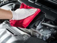 How to Clean Car Engine Bay Safely and Effectively: Tips and Expert Advice