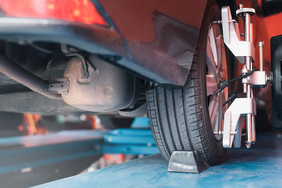 How to Check Car Alignment: A Detailed Guide to Ensure Smooth Driving