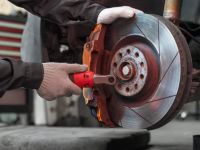 Understanding Brake Squeaking: Causes, Solutions, and Maintenance Tips