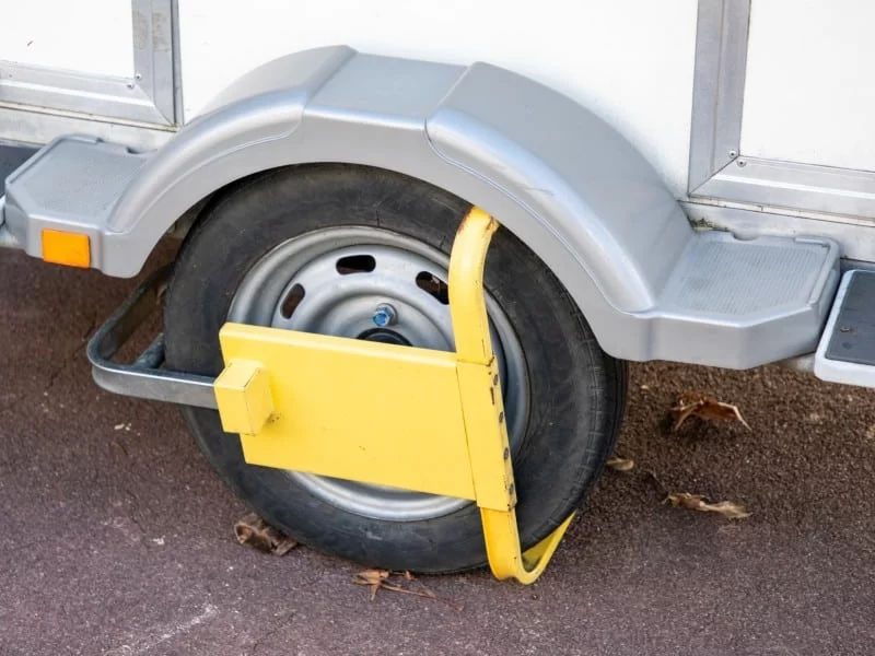 Effective Ways to Protect Your Vehicle from Theft During Towing