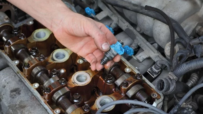 Understanding Your Car’s Fuel Injectors: Function, Issues & Care