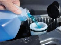 What to Do If Your Car's Wiper Fluid Reservoir is Empty