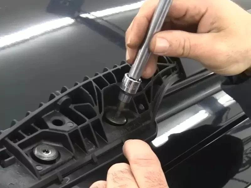Tips for Maintaining Your Car's Roof Rack Bolts