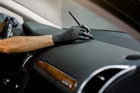 Common Problems with Car Dashboard Cracks and How to Fix Them