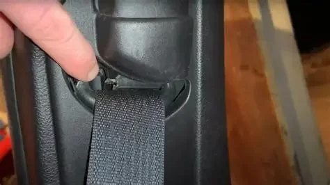 Common Problems with Car Seat Belt Webbing Tears and How to Fix Them