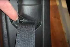 Common Problems with Car Seat Belt Webbing Tears and How to Fix Them