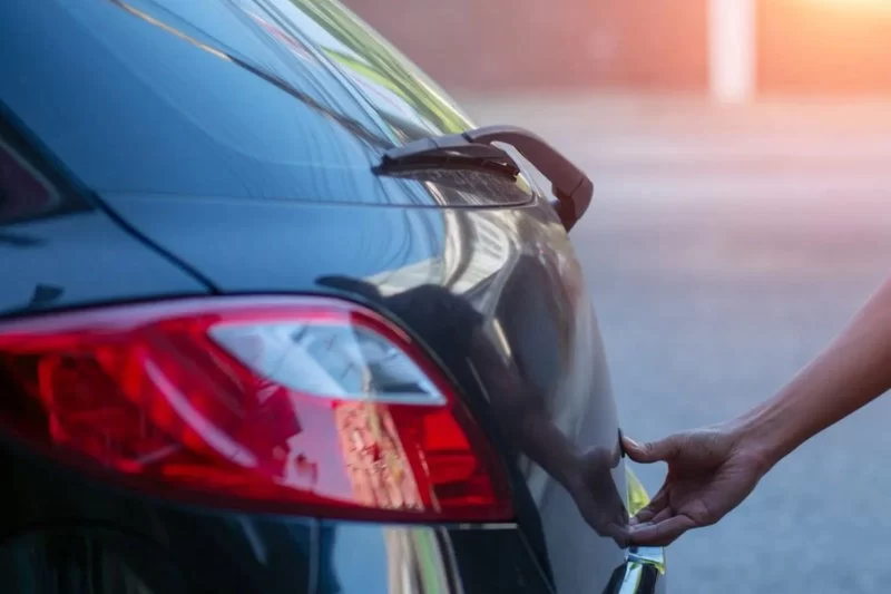 What to Do If Your Car's Trunk Opener Button is Stuck