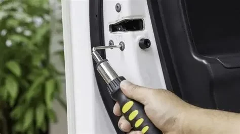 What to Do If Your Car's Exterior Door Handle is Loose: A Simple Guide
