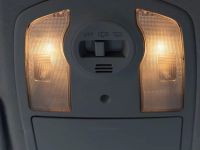 What to Do If Your Car's Dome Light Stays On | Rescue & Towing