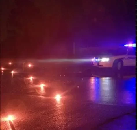 The Benefits of Using a Car Emergency Roadside Flares for Vehicle Safety