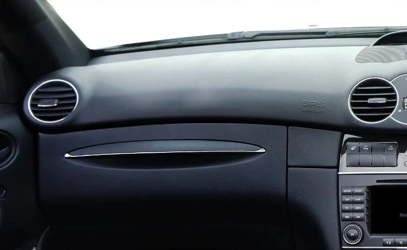 Common Problems with Car Dashboard Discoloration – Causes and Fixes
