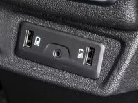 What to Do If Your Car's USB Charging Port is Loose: Fixing and Preventing Damage