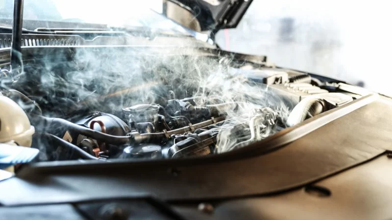 What to Do If Your Car's Engine Cuts Out Periodically: Causes and Solutions