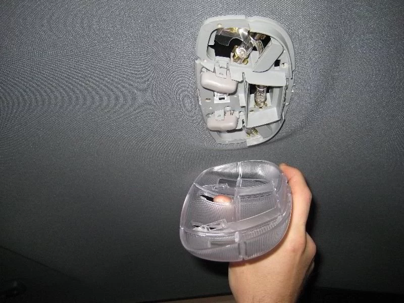 How to Replace Your Car's Interior Dome Light Lens
