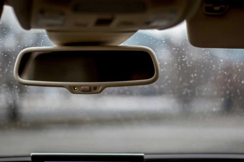 Common Problems with Car Rearview Mirror Dimming and How to Fix Them