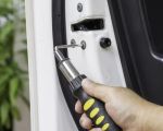 Tips for Maintaining Your Car's Door Locks and Hinges