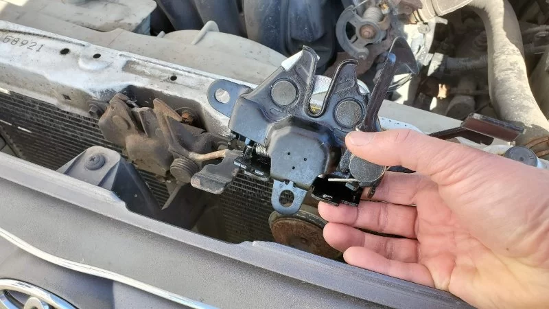 Tips for Maintaining Your Car’s Hood Release Cable – Keep It Smooth and Reliable