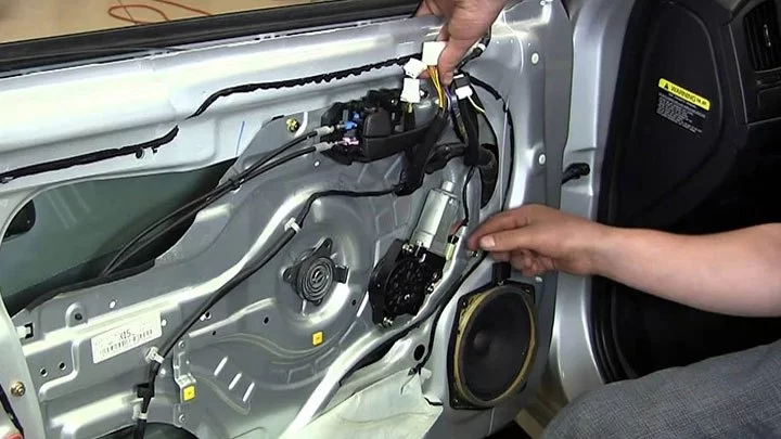 What to Do If Your Car's Power Window Motor Is Noisy – Causes and Fixes