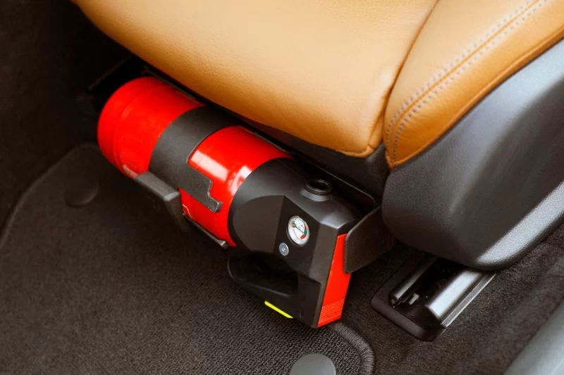 The Benefits of Using a Car Fire Extinguisher Mount for Safety