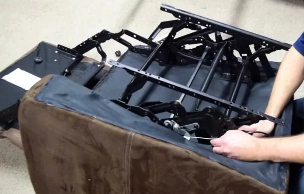 Common Problems with Car Seat Recliner Mechanisms and How to Fix Them