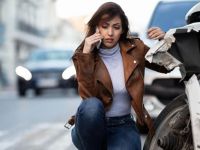 How to Safely Handle a Car Breakdown on the Highway