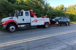 Best Towing Services for Vehicles with Transmission Issues