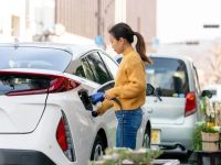 How to Clean & Maintain Hybrid or Electric Cars — Special Considerations vs Gas Cars | Rescue & Towing