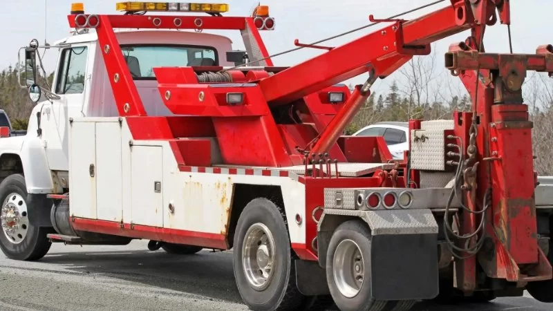 The Best Tow Truck Services for Large Commercial Vehicles